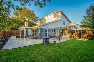 2010 Heather Brook Dr, Grapevine, TX 76051 - Photo 31