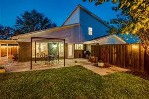 2010 Heather Brook Dr, Grapevine, TX 76051 - Photo 27