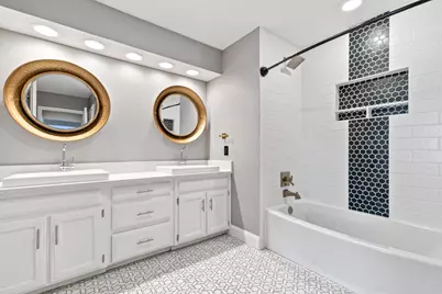 2010 Heatherbrook Drive, Grapevine, TX 76051 - Photo 19