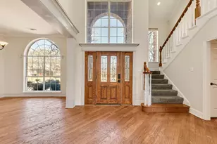 608 Hawthorn Cir, Highland Village, TX 75077 - Photo 3