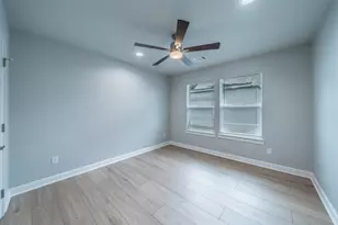 224 Patrick St, Waxahachie, TX 75165 - Photo 11