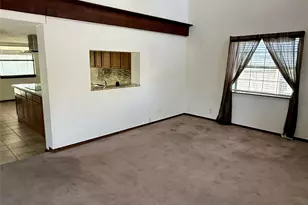 306 Edna St, Weatherford, TX 76086 - Photo 3