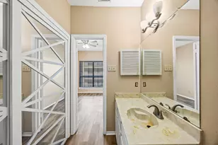 4800 W Lovers Ln, Dallas, TX 75209 - Photo 25