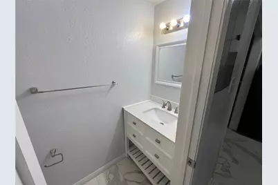 501 Arbor Creek Drive #213, Euless, TX 76039 - Photo 11