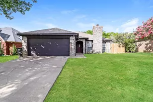 10253 Sunset View Dr, Fort Worth, TX 76108 - Photo 1