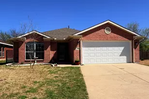2529 Ensenada Ln, Fort Worth, TX 76108 - Photo 1