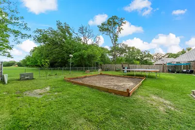 5601 Burgundy Drive, Greenville, TX 75402 - Photo 39