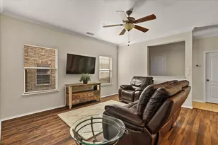 5957 Lost Valley Dr, The Colony, TX 75056 - Photo 5