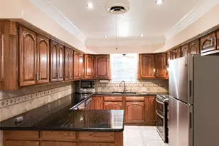 518 Harn Dr, Lewisville, TX 75057 - Photo 5