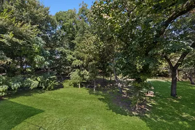 2824 Lazy Creek Drive, Grand Prairie, TX 75052 - Photo 3