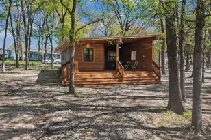 262 Briggs Blvd, East Tawakoni, TX 75472 - Photo 3