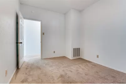 2101 Count Fleet Drive #502, Arlington, TX 76011 - Photo 9