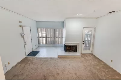 2101 Count Fleet Drive #502, Arlington, TX 76011 - Photo 3