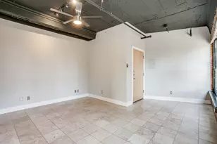 910 Houston St, Fort Worth, TX 76102 - Photo 9