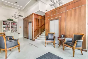 910 Houston St, Fort Worth, TX 76102 - Photo 5