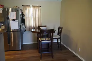 6307 Valley Ridge Dr, Fort Worth, TX 76140 - Photo 11