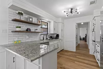 1612 Daywood Lane, Irving, TX 75061 - Photo 1