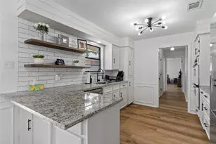 1612 Daywood Ln, Irving, TX 75061 - Photo 1