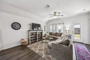 405 Saddle Club Way, Princeton, TX 75407 - Photo 5