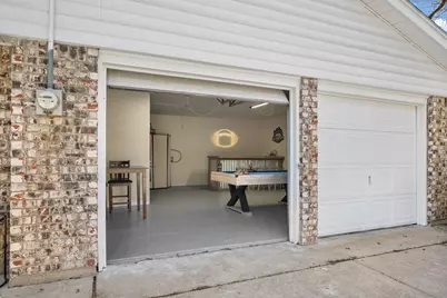 1209 Wildwood Drive, Arlington, TX 76011 - Photo 17