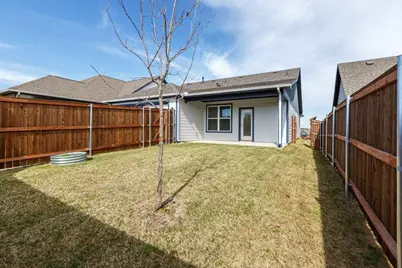 10820 Eva Mae Boulevard, Grand Prairie, TX 76065 - Photo 25