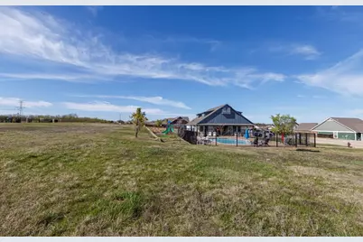 10820 Eva Mae Boulevard, Grand Prairie, TX 76065 - Photo 27