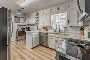 1734 E California St, Gainesville, TX 76240 - Photo 19