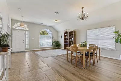 720 Date Court, Burleson, TX 76028 - Photo 5