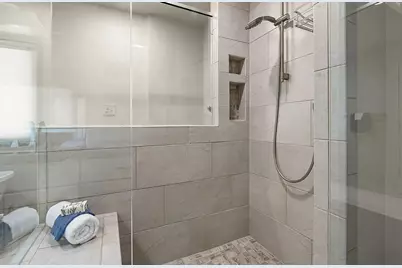 3921 Buena Vista Circle, Granbury, TX 76049 - Photo 13