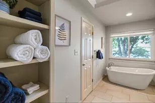 3921 Buena Vista Cir, Granbury, TX 76049 - Photo 11