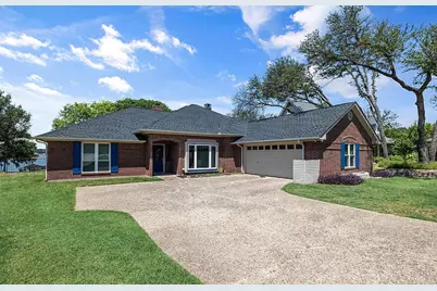 3921 Buena Vista Circle, Granbury, TX 76049 - Photo 7