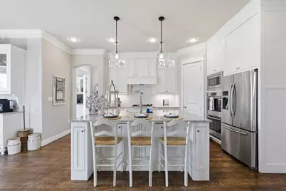 1201 Parkway Lane, Pilot Point, TX 76258 - Photo 9