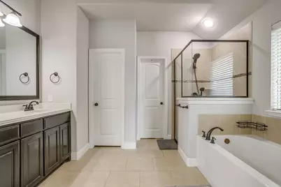 2747 Elmwood Drive, Burleson, TX 76028 - Photo 23