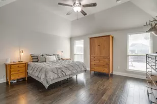 2747 Elmwood Dr, Burleson, TX 76028 - Photo 21