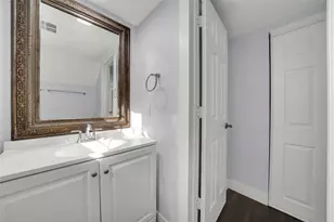 9612 Park Highlands Dr, Dallas, TX 75238 - Photo 7