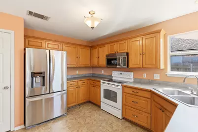 747 Tanglewood Drive, Burleson, TX 76028 - Photo 11