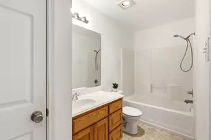 747 Tanglewood Dr, Burleson, TX 76028 - Photo 19