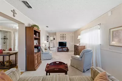 2116 Menefee Street, Arlington, TX 76010 - Photo 7