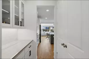 1724 Sir Dustin Ln, Carrollton, TX 75010 - Photo 9