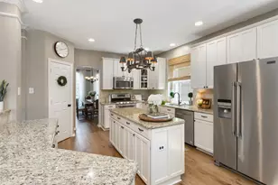 3861 Plantation Ln, Frisco, TX 75035 - Photo 9