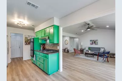 2310 Oakwood Lane, Arlington, TX 76012 - Photo 5