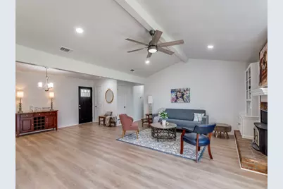 2310 Oakwood Lane, Arlington, TX 76012 - Photo 3