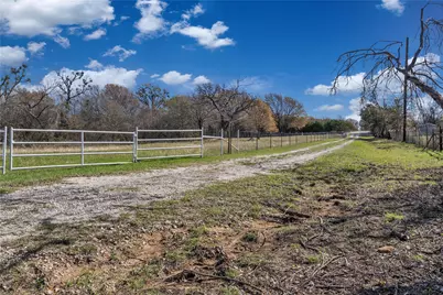 118 Old Authon Lane, Weatherford, TX 76088 - Photo 23