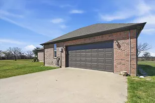 867 Durning Rd, Van Alstyne, TX 75495 - Photo 31