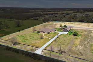 867 Durning Rd, Van Alstyne, TX 75495 - Photo 35
