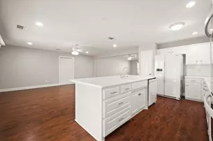 1004 Ridgetop Dr, Justin, TX 76247 - Photo 13