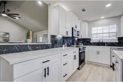 2318 Overbrook Drive, Arlington, TX 76014 - Photo 13