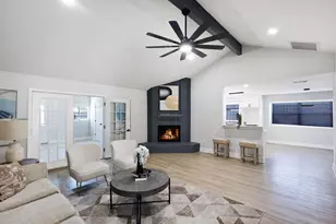 2318 Overbrook Dr, Arlington, TX 76014 - Photo 7