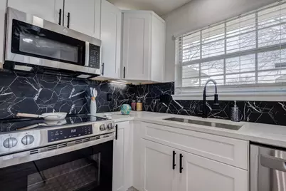 2318 Overbrook Drive, Arlington, TX 76014 - Photo 17