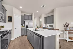 2429 Goodnight Ranch Dr, Weatherford, TX 76087 - Photo 5